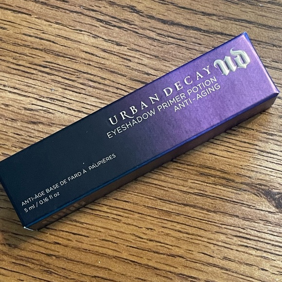 ⚜️Urban Decay Anti-Aging Eyeshadow Primer Potion⚜️ - Picture 3 of 6